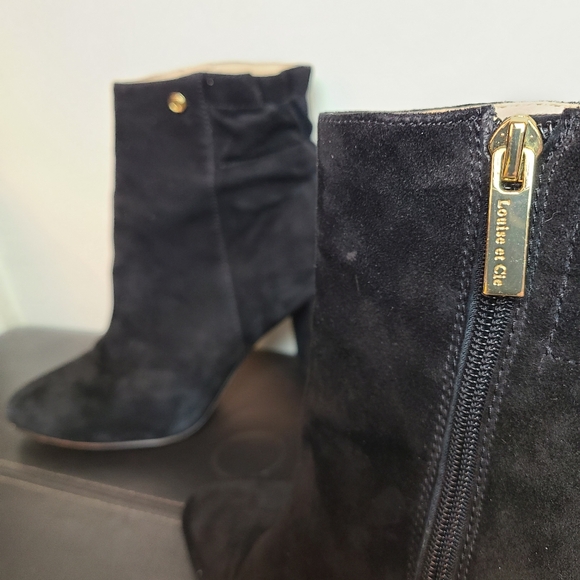 Louise Et Cie - Black Suede Heeled Ankle Bootie - Shayna - Picture 6 of 12
